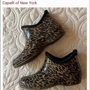 Capelli of New York cheetah rain/winter booties